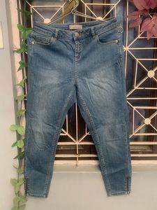 Light Wash Denim Jeans
