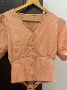 cute korean top size S-m