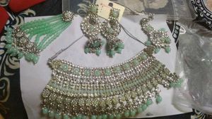 Elegant Mint Green Choker Necklace Set