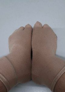 preloved socks pair of 2
