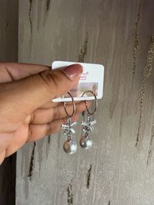 Elegant Pearl &amp; Crystal Drop Earrings