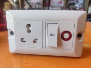 16 Amp Power Bord With pure Copper Wiring