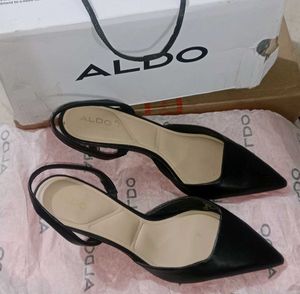 ❗ ALDO❗ POINTED HEELS ❗