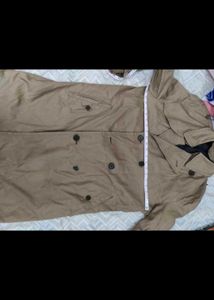 Classic Trench Coat - Stylish &amp; Versatile