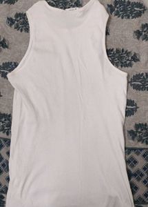 Classic White Sleeveless tank top
