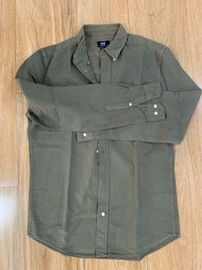 H&amp;M Men's Casual Button-Up Shirt