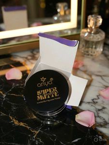 Ariya Super Matte Loose Powder
