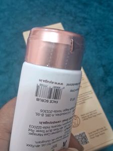 Ayuga Kumkumadi Face Scrub