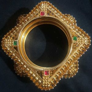 Golden Pearl Bangles - pcs of 2