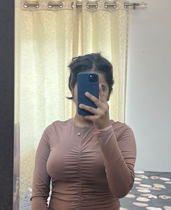 Stylish Ruched Long Sleeve Top