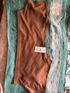 Cute Brown Crop Top with Extended Sleeves