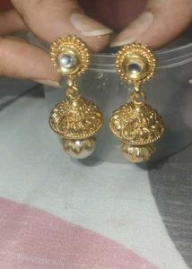 Exquisite Pearl &amp; Gold Necklace Set