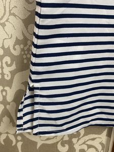 3/4th Sleeves White &amp; Blue Strip Top For Women