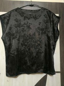 Elegant Black Jacquard Sleeveless Top