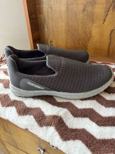 women's shoe