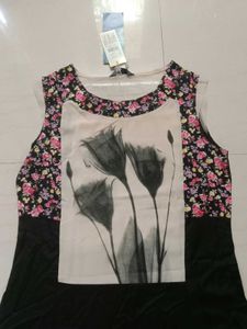 Elegant Black Kurta with Floral Print