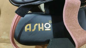 Heels Totally New Never Worn