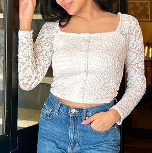 Elegant Lace Long Sleeve Top