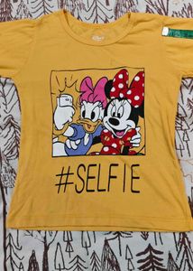 Yellow Minnie Mouse Selfie Long Sleeve Tee