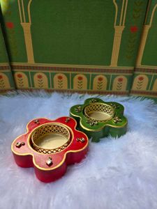 Decorative Flower Candle Holder
