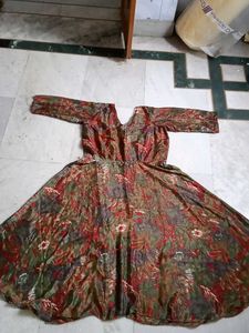 Stylish Floral Frock Suit – Elegant &amp; Comfortable