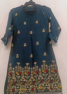 Elegant Embroidered Kurta❤️🌟