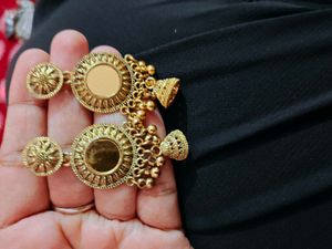 Exquisite Gold-Tone Mirror Earrings