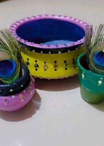 Decorative Hand-Painted Showpiece