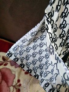 leng 41 Stylish Wide Leg Printed Pants