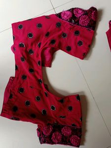 ✨Dark Pink Saree+ Free Gift 🎁✨