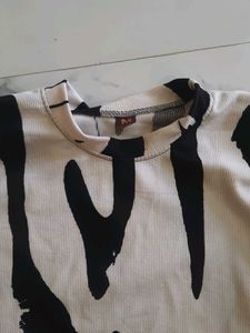 Abstract Print Long Sleeve Top