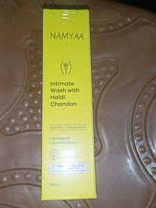 NAMYAA Intimate Wash - Haldi & Chandan