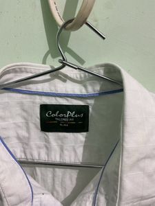 Men's Classic Button-Up Shirt