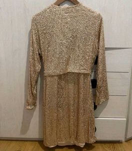 Sales 🌸H&amp;M Sparkly Gold Wrap Dress