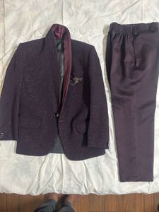 Elegant Brocade Blazer and Pants Set