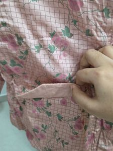 Morpankh Floral Print Zip-Up Blouse