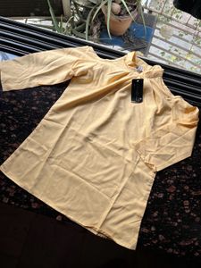 Yellow cold shouder top