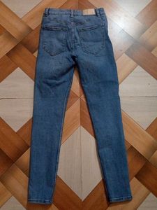 ZARA Women’s Blue Slim Fit Denim Jeans