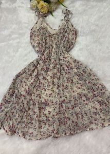 Chic Floral Mini Dress