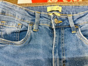 Assorted Women's Jeans Bundle