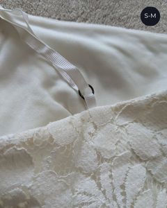 🤍 CUTE EMBELLISHED BRALETTE