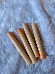 4 glossy Matte lipstick