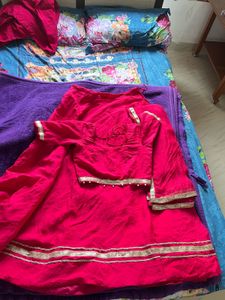 Elegant Pink Lehenga Set with Gold Trim