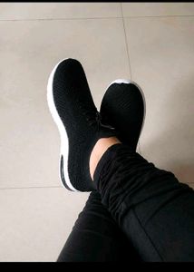Stylish Black Knit Sneakers