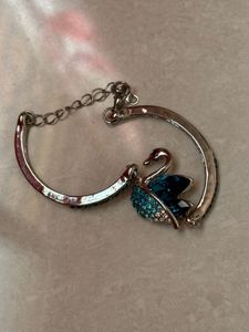 Swan Charm Bracelet with studs