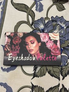 Eyeshadow Palette with Beautiful Shades