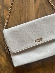 Guess Chain Strap Crossbody Bag