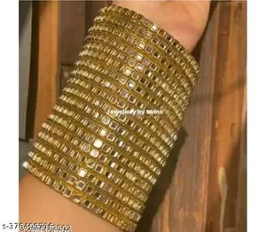 Elite Chic Bracelet &amp; Bangles