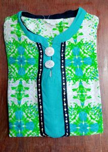 Green & White Printed Kurta