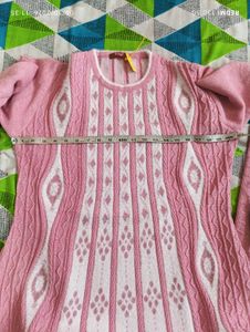 Pink &amp; White Knitted Kurta Set